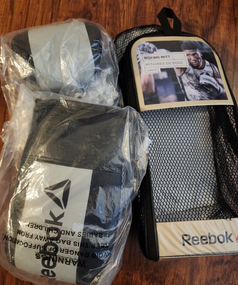 Reebok Boxing Mitt - Grey & Black