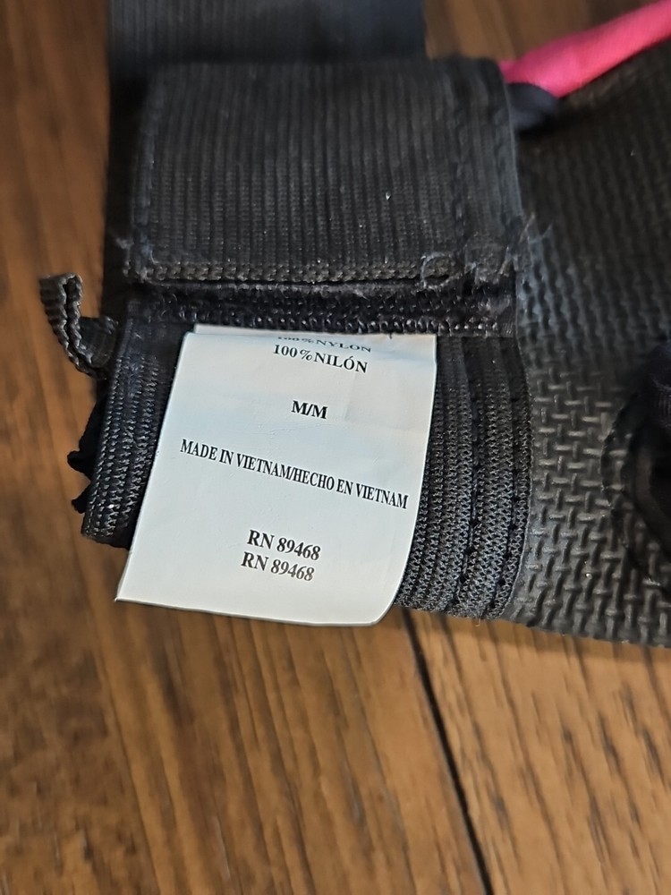 Everlast EverGel Hand Wraps (Pink, Medium)