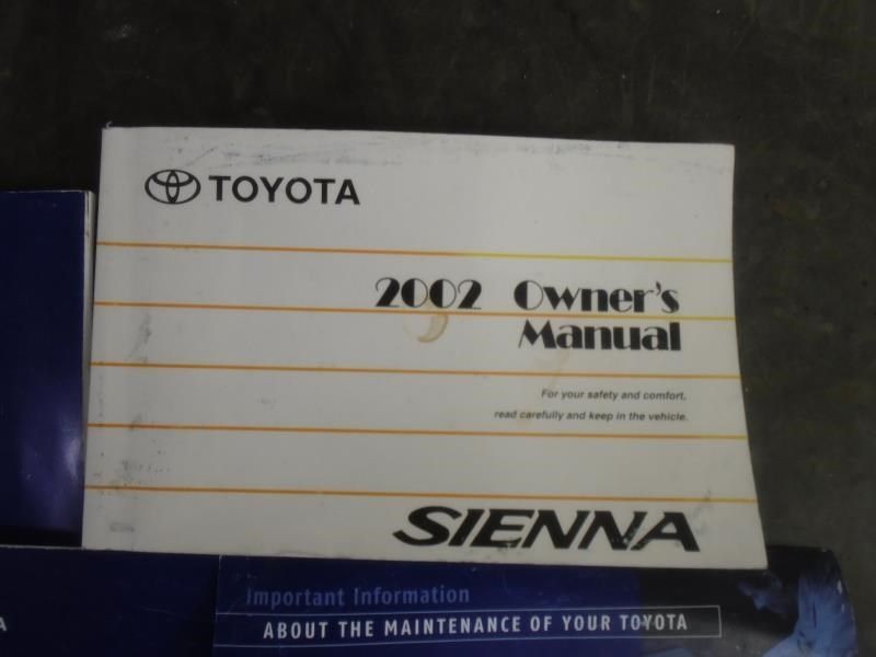 SIENNA    02 Owners Manual 1082355