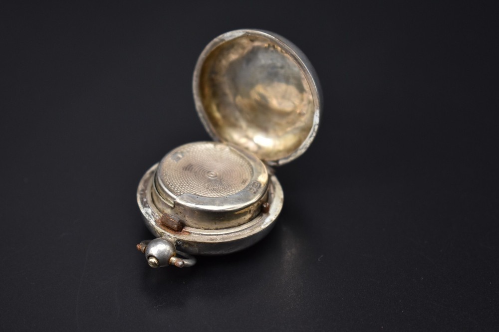 Victorian Sterling Silver Sovereign Case 1900