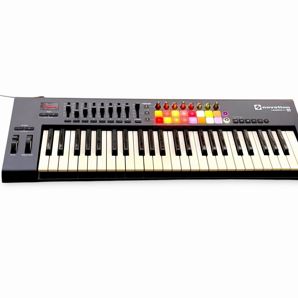 Novation Launchkey 49 MK2 USB Midi Keyboard Controller (Black) Used