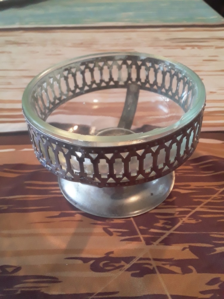 Leonard Silver Plated Glass Candle Holder