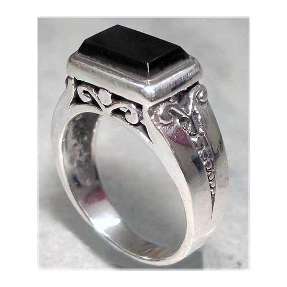 DAINTY  FILIGREE SCROLL RECTANGLE ONYX  RING - SIZE 8__925 STERLING SILVER