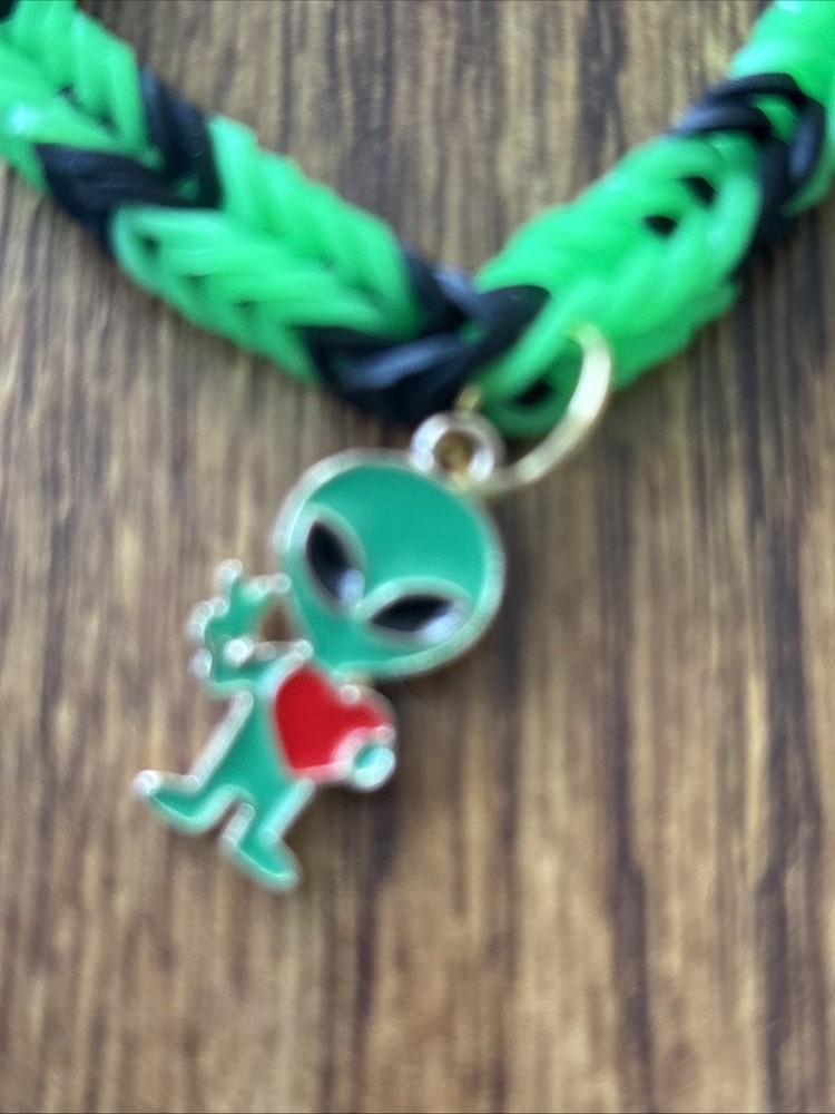 Loom Band Alien Bracelet