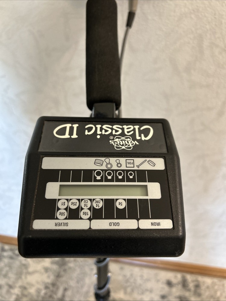 White’s Classic ID Metal Detector Blue Max 800 Precision Scan Coil! EUC!
