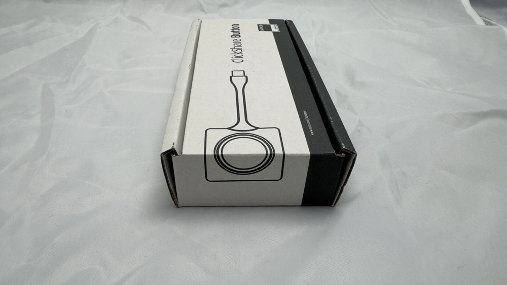 BARCO R9861006D01 CLICKSHARE USB BUTTON WIRELESS INTERFACE AV STREAMER