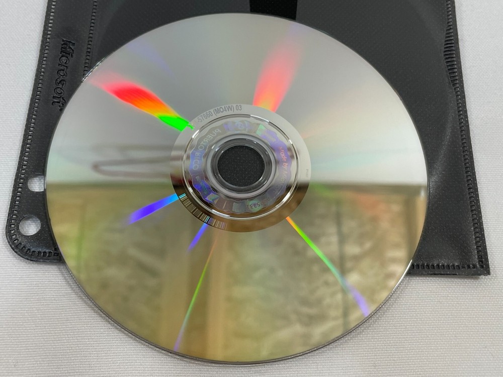 Microsoft System Center Ops Manager 2007 SP1 w/ SQL Server 2005 Tech Windows DVD