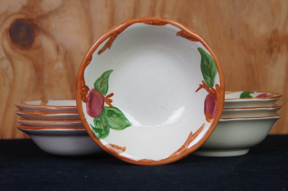 120 Piece Vintage Franciscan Apple Pattern Dinnerware Hand Painted USA England
