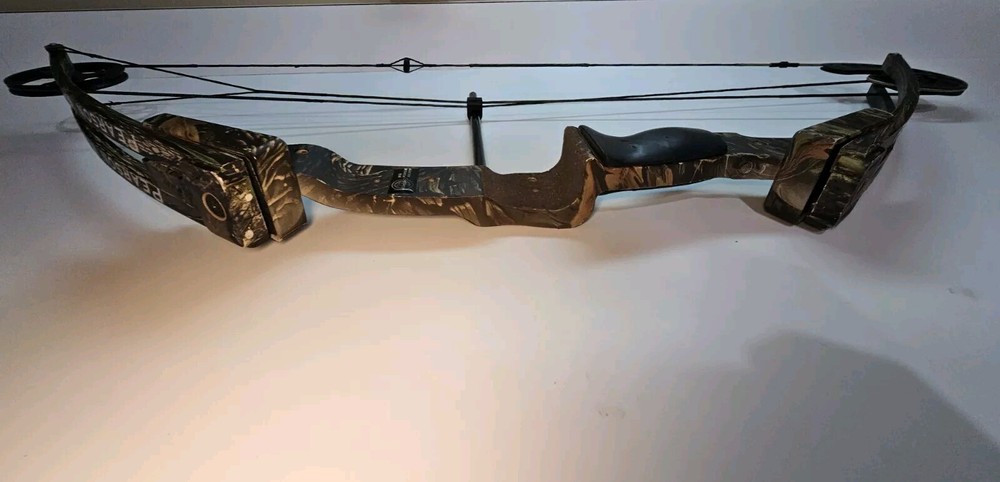 Vintage Ben Pearson Warrior Single Cam, True Draw Length=26.5" Compound Bow