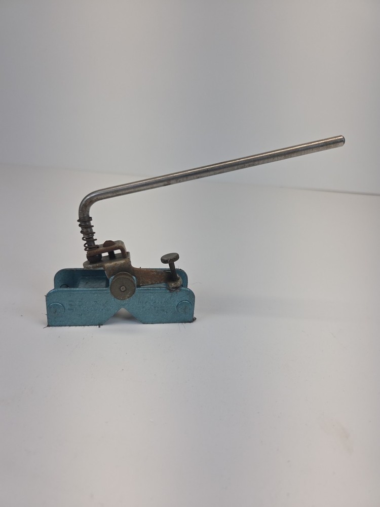 Erick Magna Holder Indicator Holder