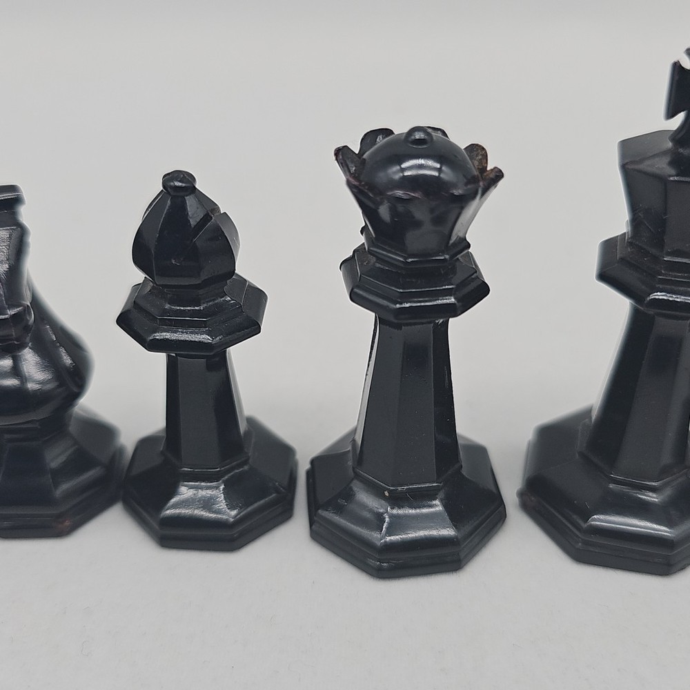 Replacement Drueke Chess Pieces: Black Octagonal Plastic Weighted, 16 Pieces