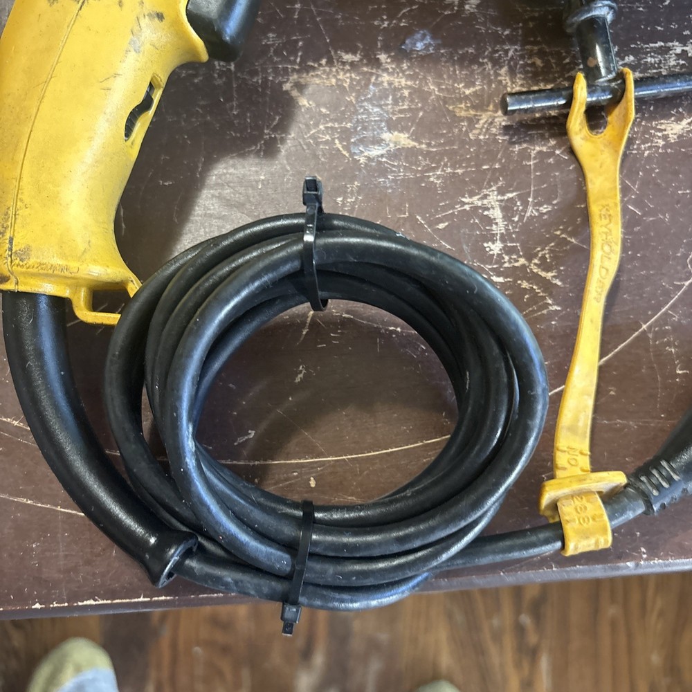 DEWALT DW505 1/2" VSR HAMMER DRILL
