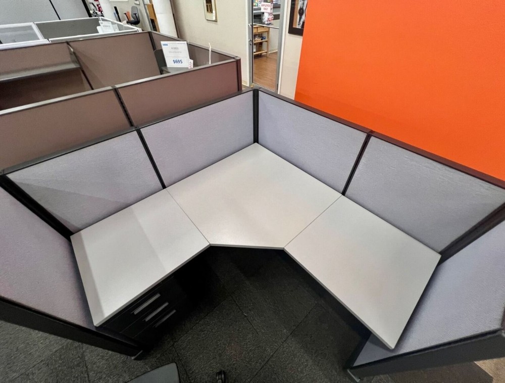 Herman Miller AO2 5x5 Used Cubicles