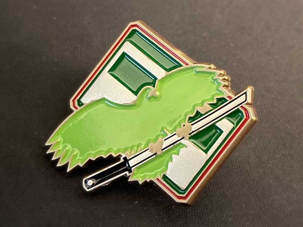 Battletech Mechwarrior Clan Jade Falcon Enamel Pin
