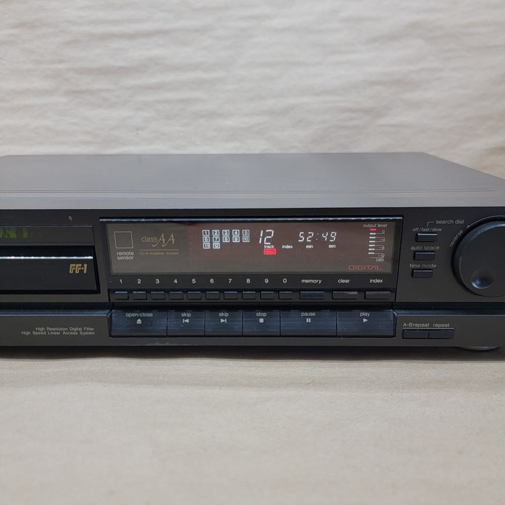 Vintage Technics SL-P520 CD Compact Disc Player NEW DRIVE BELT Tested & Working