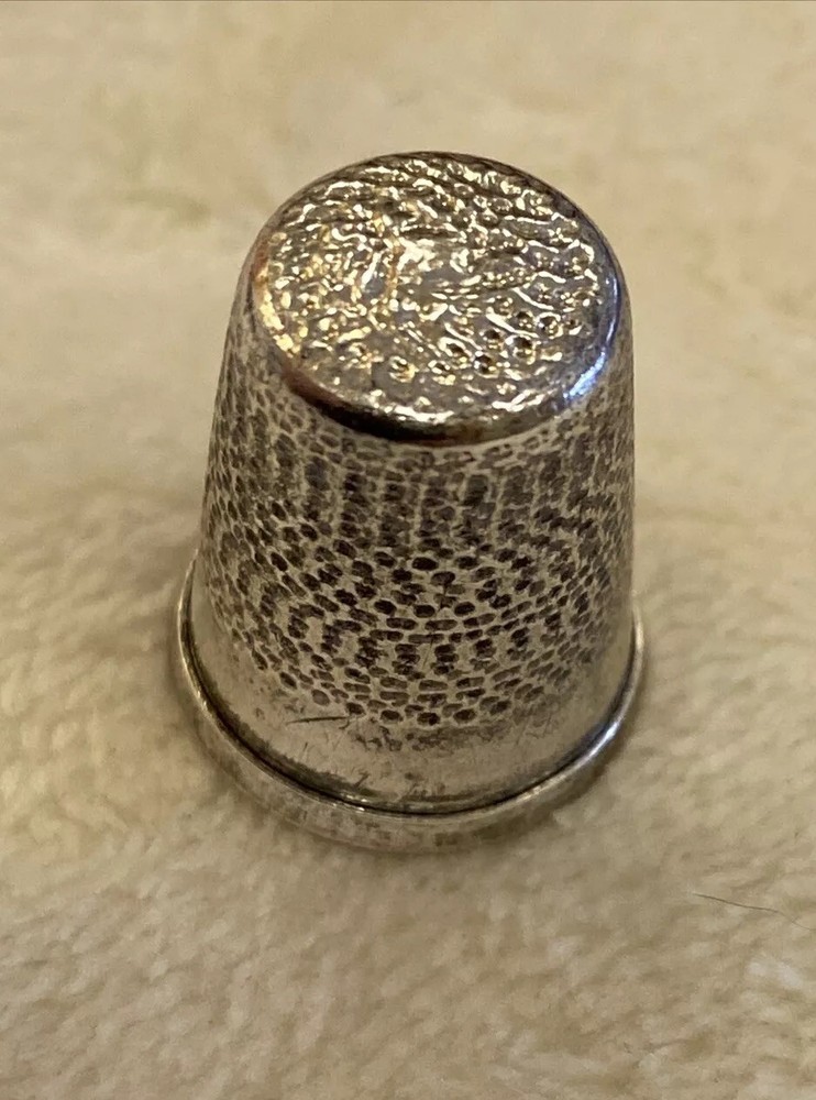 STERLING SILVER SEWING THIMBLE - Stamped Silver