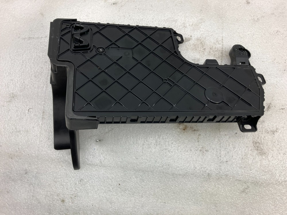 ⭕ 17-23 Model 3 M3 Front Left Low Voltage Body Control Module Unit 1078673-90-K