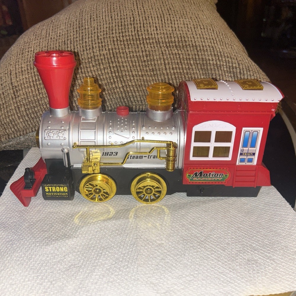 LTD Commodities TR4 Musical Sound & Lights Bump & Go Bubble Blowing Train