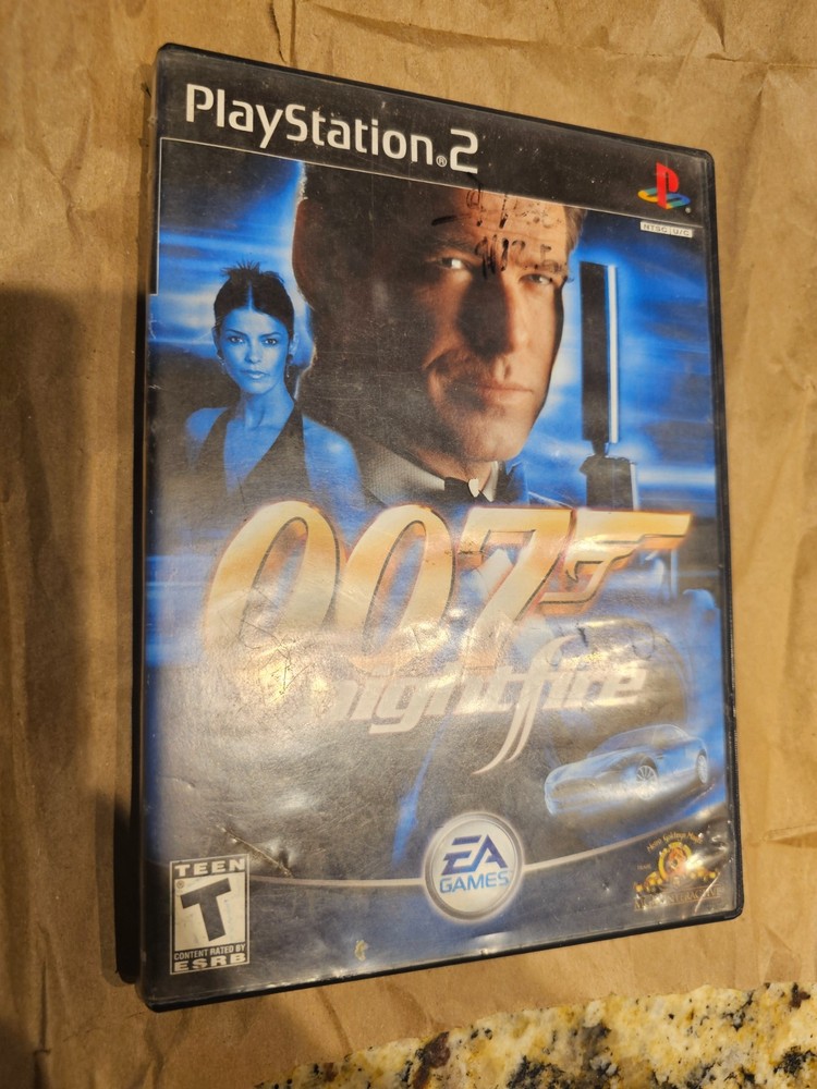 007 nightfire ps2 Case with Manual Only