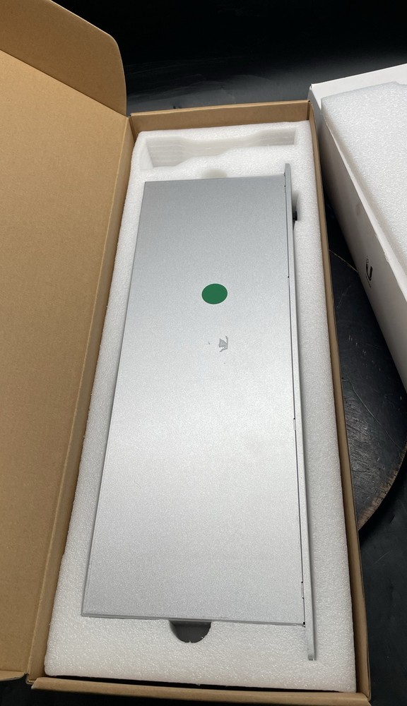 UniFi Security Gateway Pro USG-PRO-4 Enterprise Router Firewall Network Device