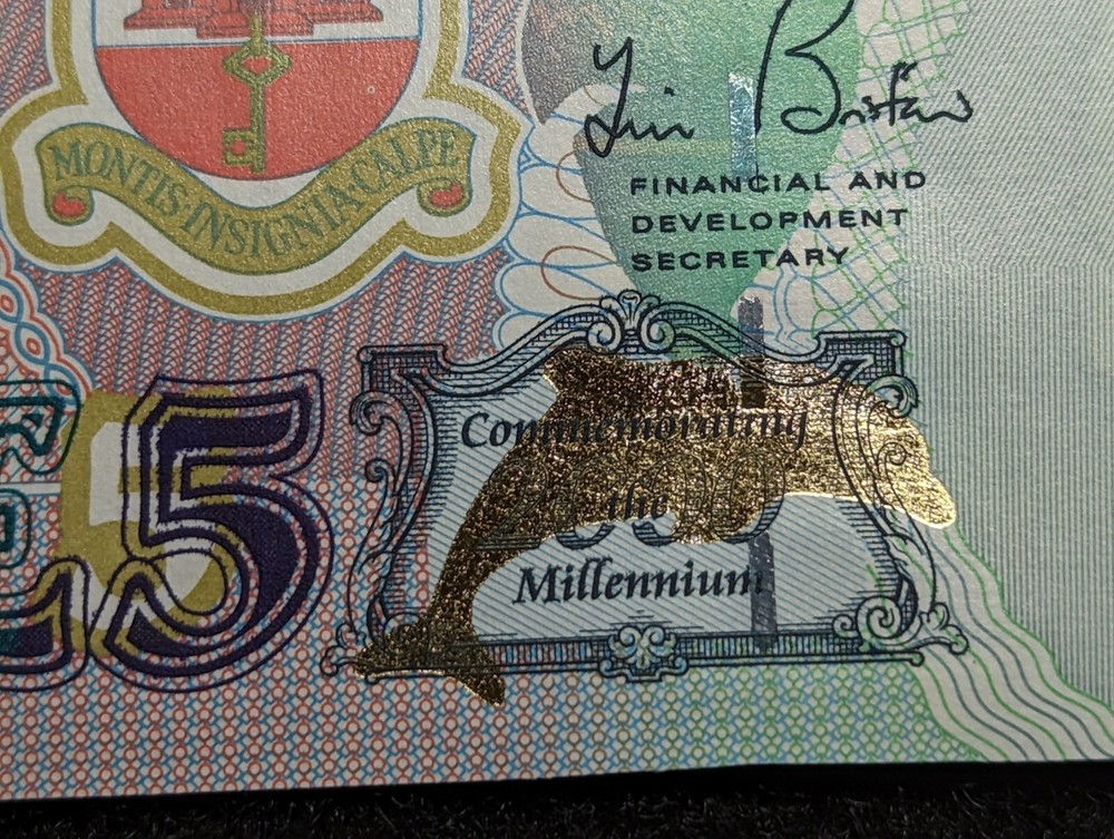 2000 Gibralter 5 pound sterling uncirculated 1 note GB