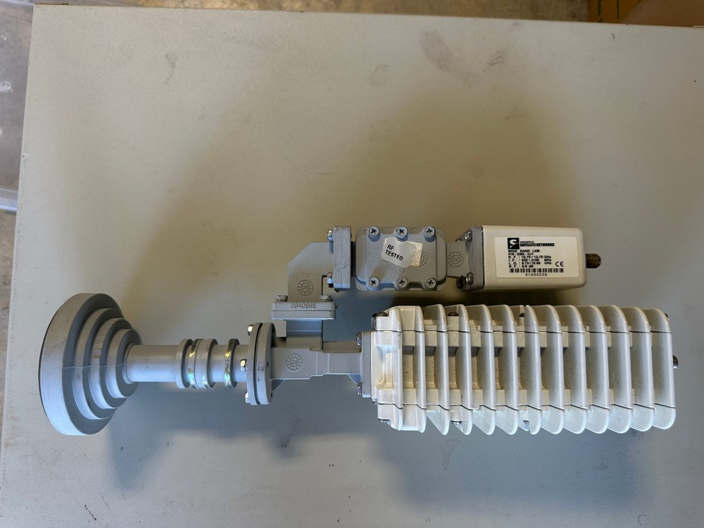 Advantech Satellite Networks / Low-Noise Block downconverter