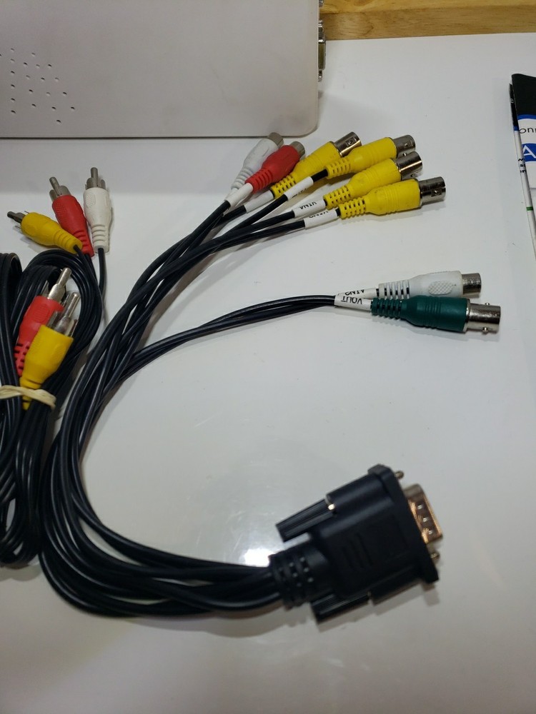 Lorex LH040400 DVR - Device Only, Some Cables & Manual