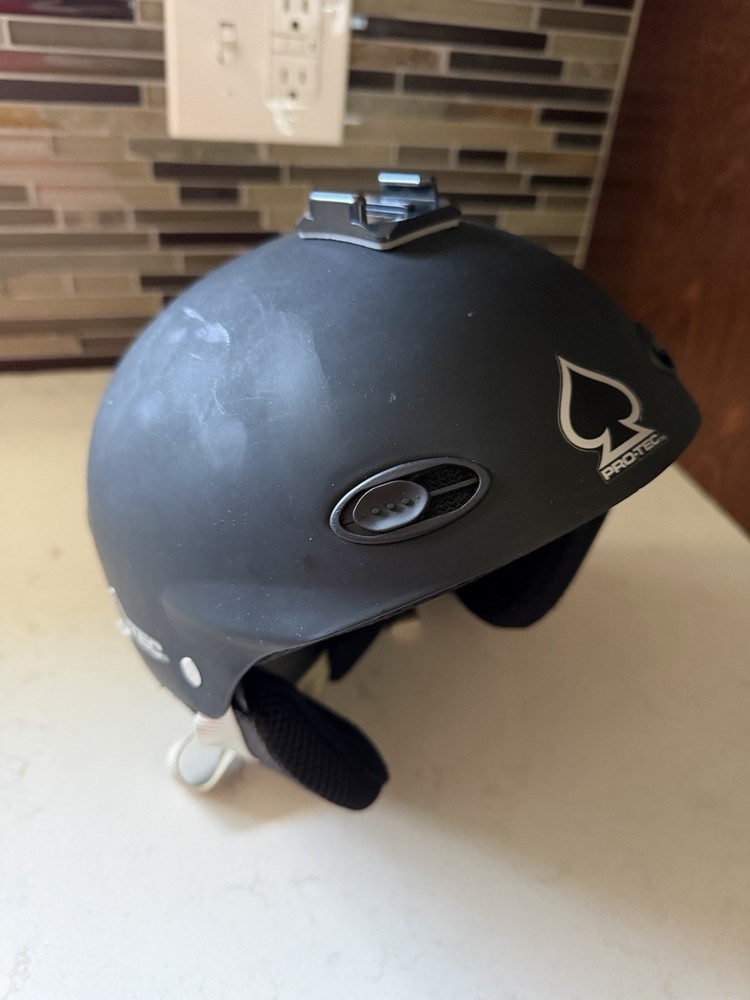 PRO TEC 1077 Black Ski Helmet Size Medium 55-56 CM