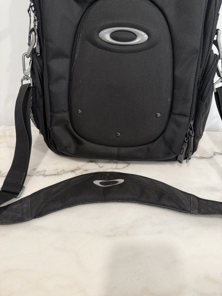Vintage Oakley Software Bag Black Tactical Utility Messenger