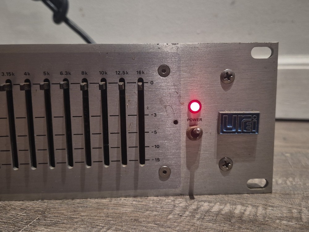 Urei 539 Equalizer Pro Audio Equipment - Power Tested Only