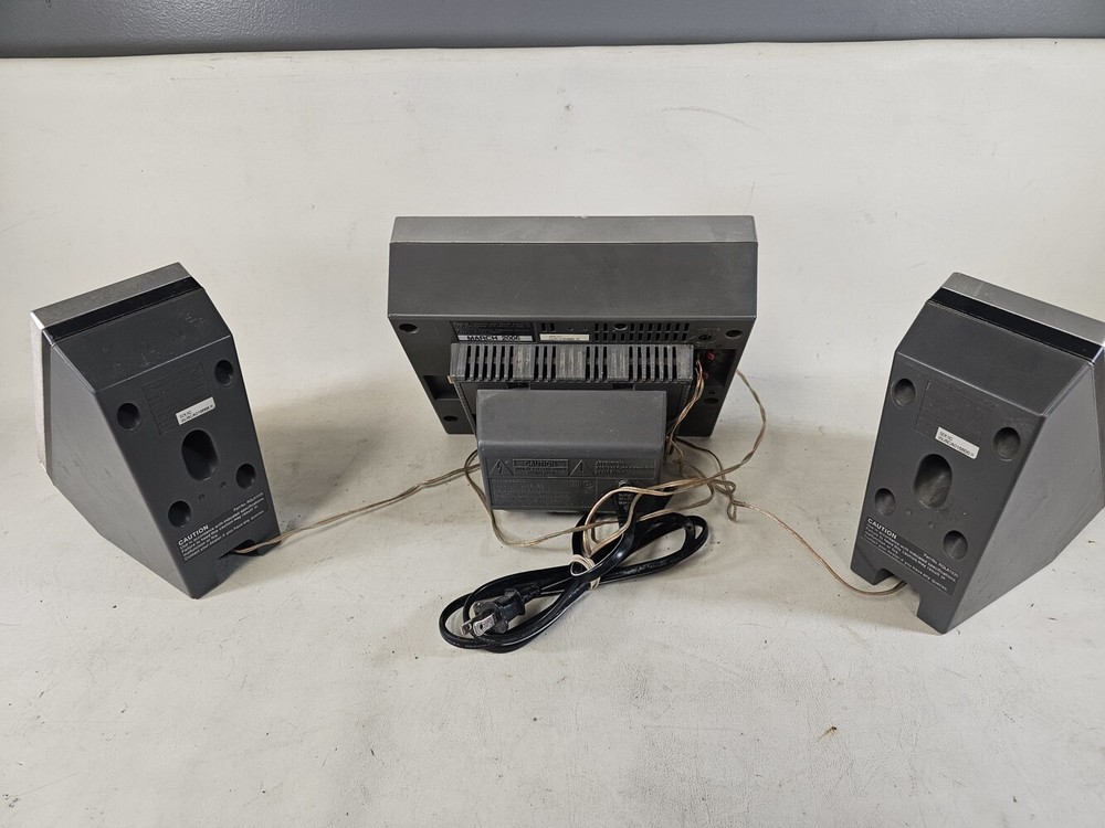 Panasonic SA-EN25 CD Player with Speakers