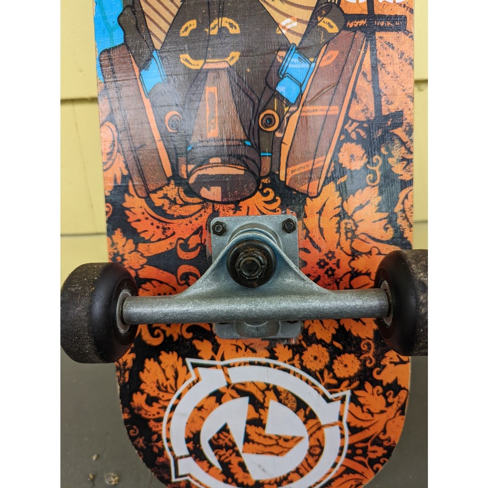 Kryptonics Skateboard -Logo Gas Mask- 50mm