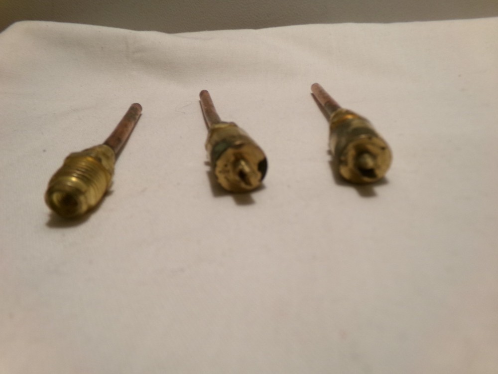3 HVAC Line Service Valves 1/4" x 2"
