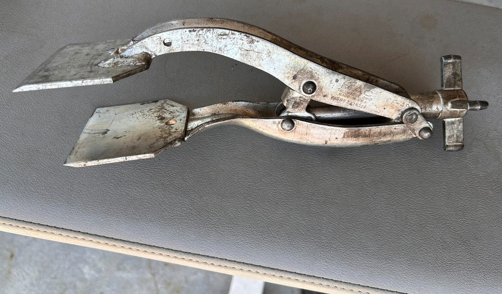 Vintage MAC Tools USA CF-48 Disc Brake Compression Tool