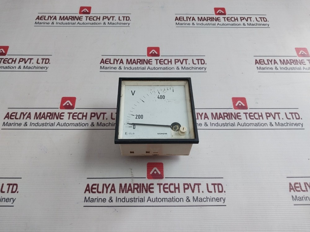 SIEMENS 0-400/500V Voltmeter