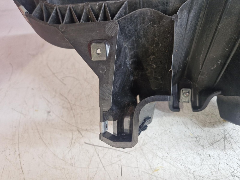 2022 APRILIA SR GT 125 HEADLIGHT BRACKET