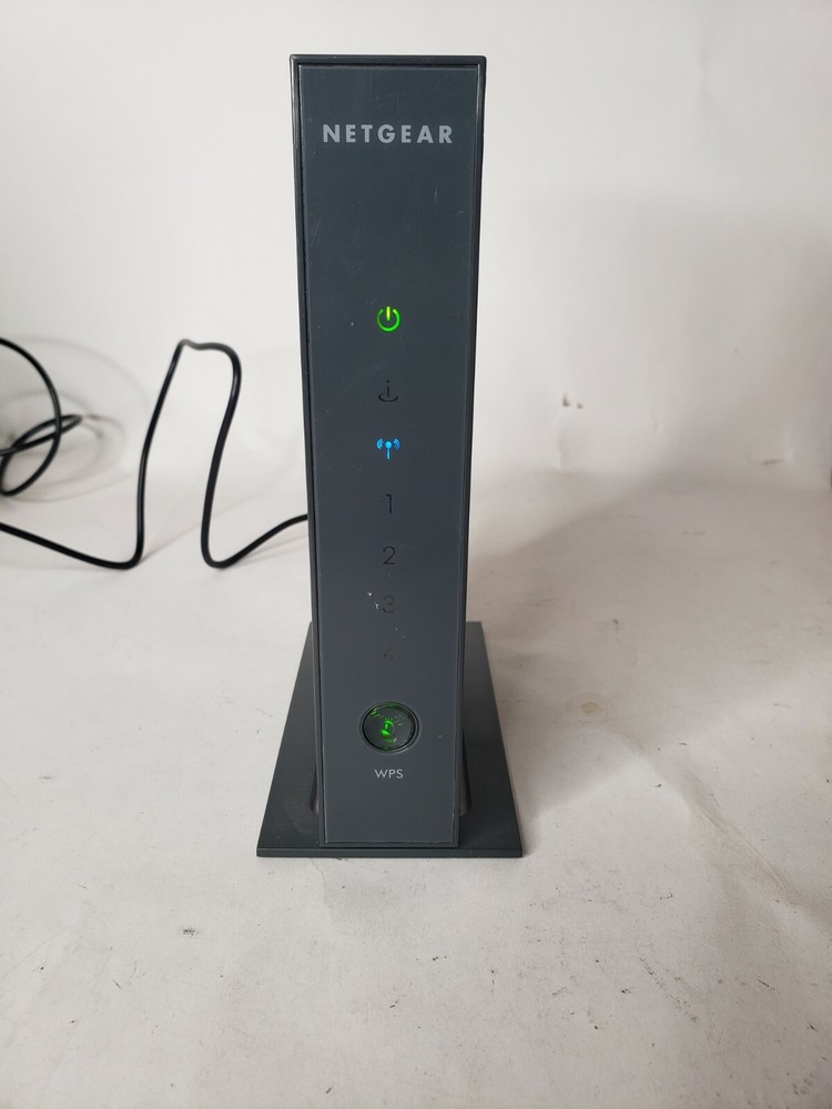 NETGEAR WNR2000 V2 Wireless N300 Router, READ