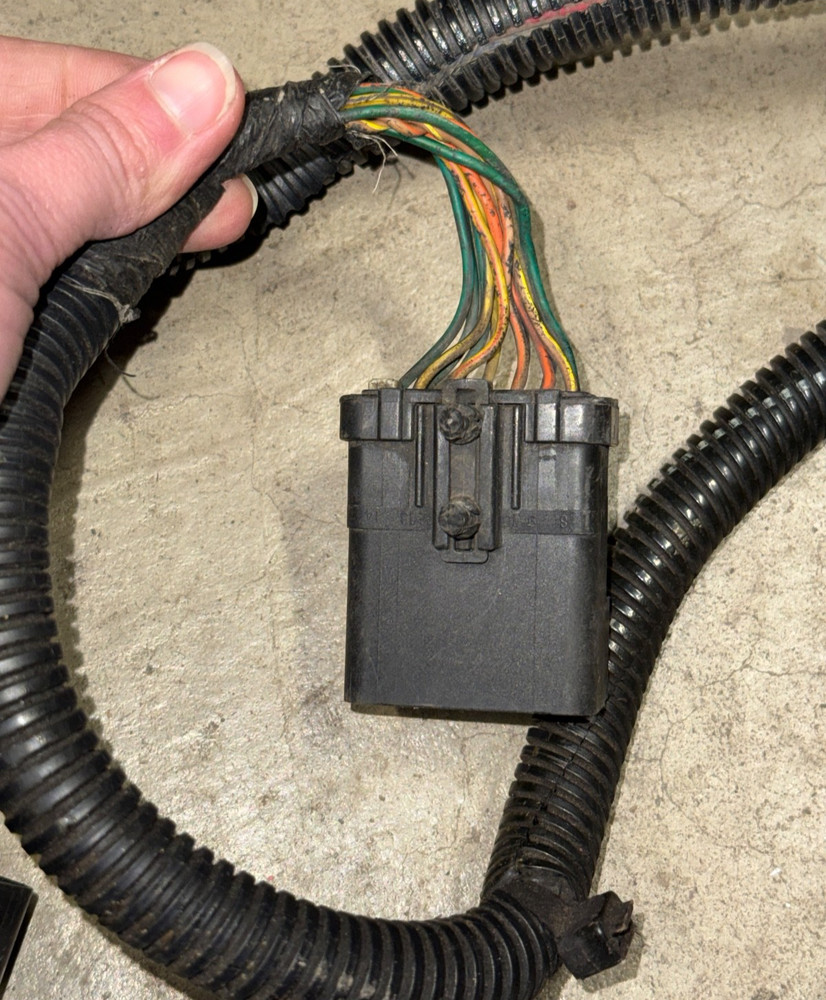 Engine Wiring Harness 5143253AA