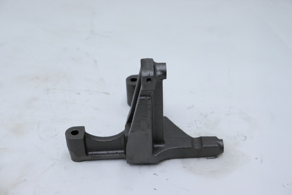 Cummins EGR Bracket 4993632