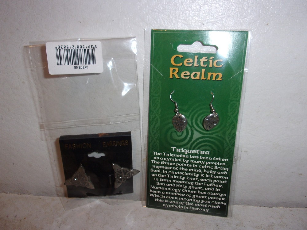 2 Pair Celtic Realm Triquetra Earrings