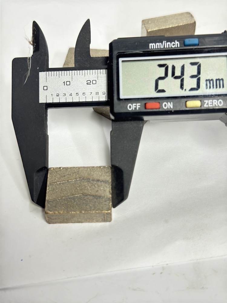 100 pcs Replacement Segment Sandstone Diamond Cutting Blade 24x9x20mm