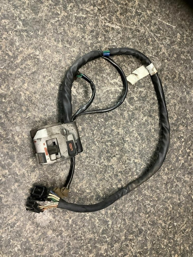 1987 Honda Hurricane CBR 600 CBR600F Left Light Turn Switch 23I