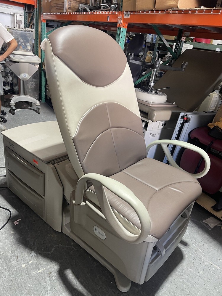Brewer 6500 Access High-Low Exam Table