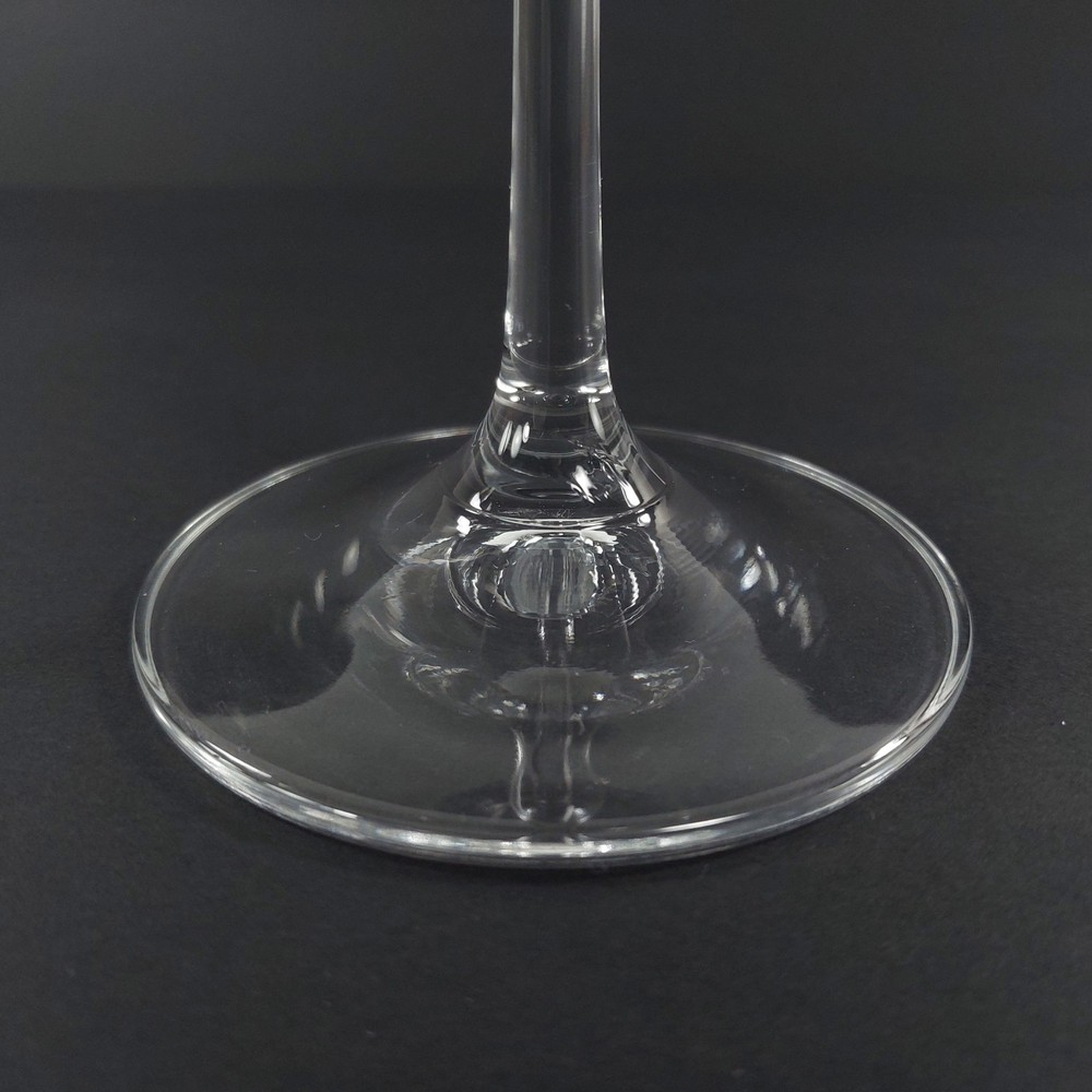 Wine Glass for Light Bodied Whites 9" Unmarked
