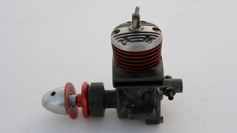 ED 2.46 GAS/NITRO SPARK IGNITION DIESEL CONVERSION ENGINE, SPARE ENGINE & PARTS