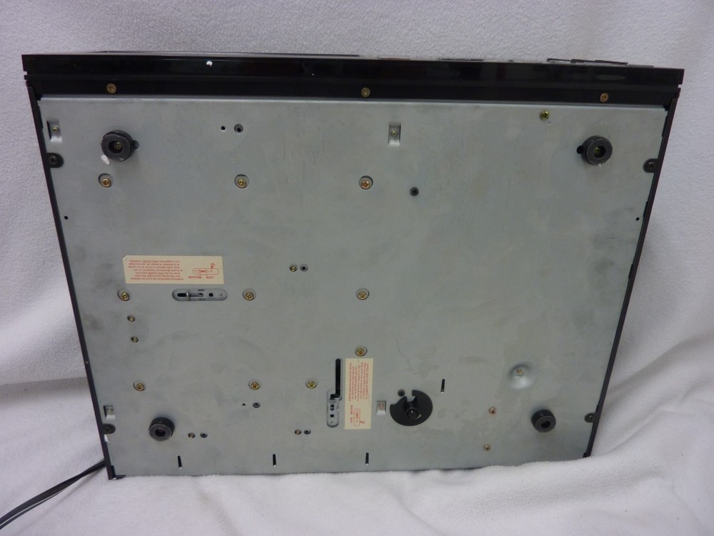 VINTAGE MITSUBISHI DP‑309 5‑DISC CD PLAYER – POWERS ON, UNTESTED PARTS ONLY