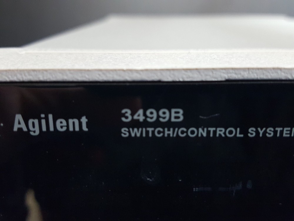 Agilent 3499B: Switch / Control System Main Frame (1342)