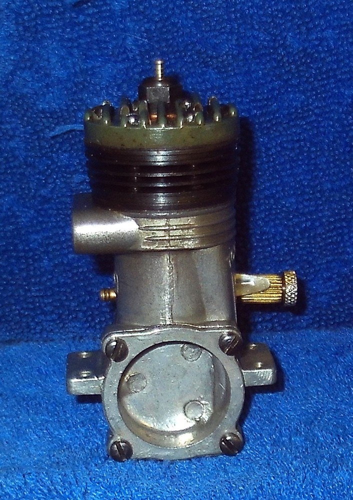 Torpedo 19 Green Head Engine