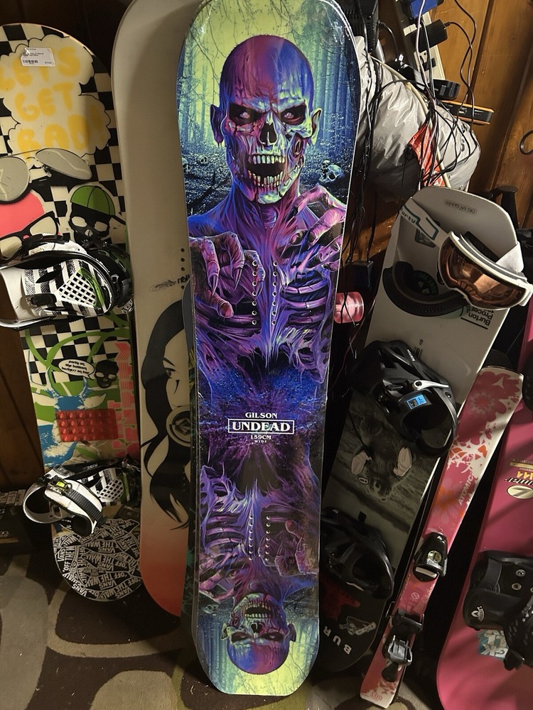 Gilson Undead 159cm Wide deck only