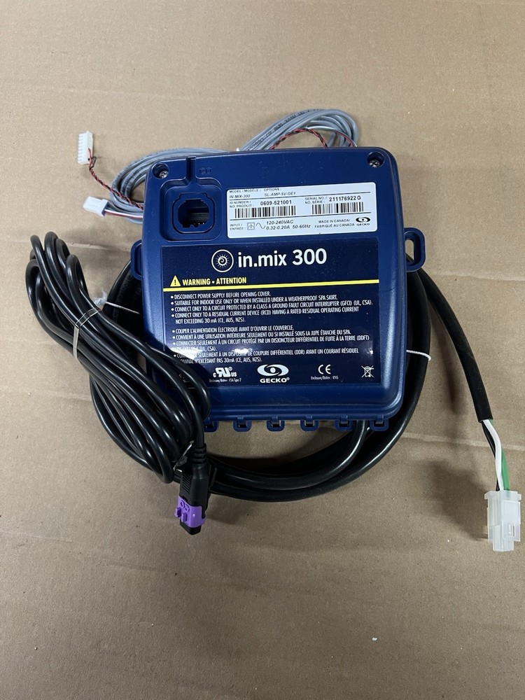 In.mix 300 Gecko Light Controller